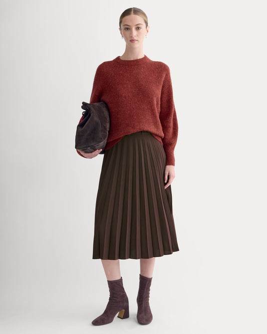 The Cocoon Crew in Alpaca | Merlot